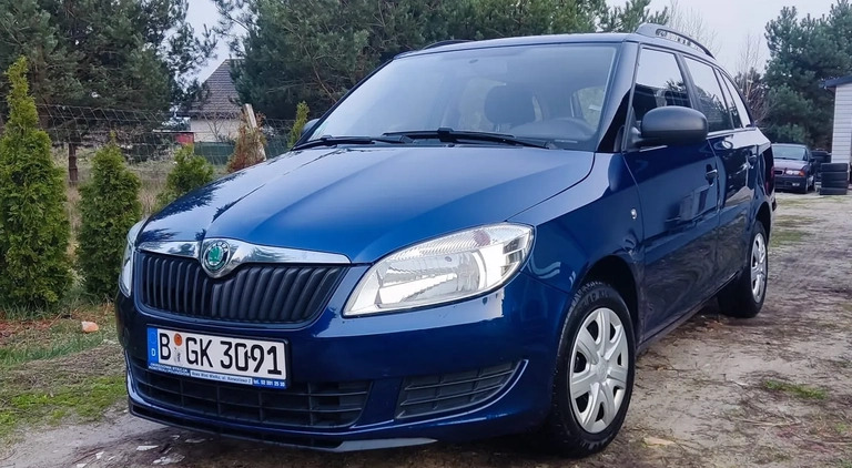 Skoda Fabia cena 17499 przebieg: 73079, rok produkcji 2011 z Osieczna małe 436